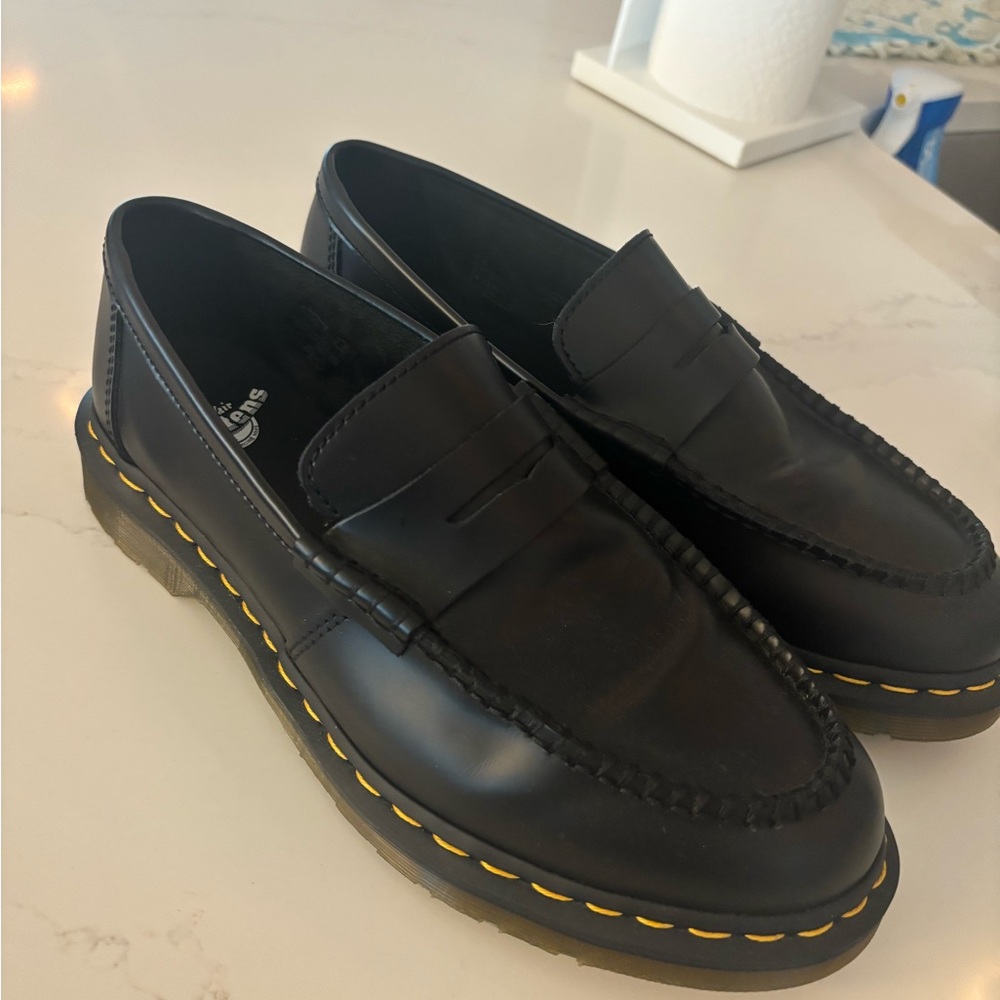 Men’s DR martens size 9 loafers only worn once